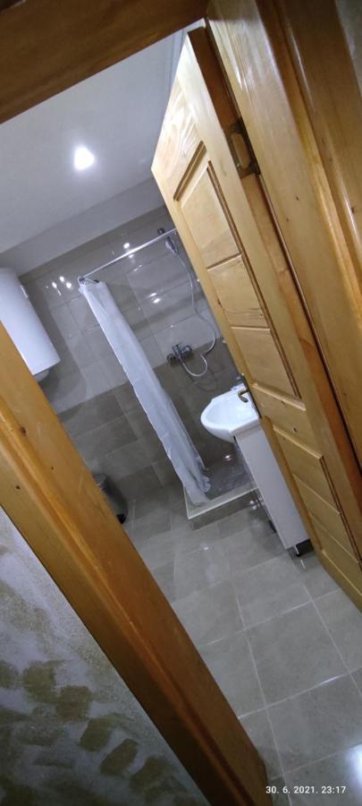 קולאסין Apartmani Vuk 1 מראה חיצוני תמונה