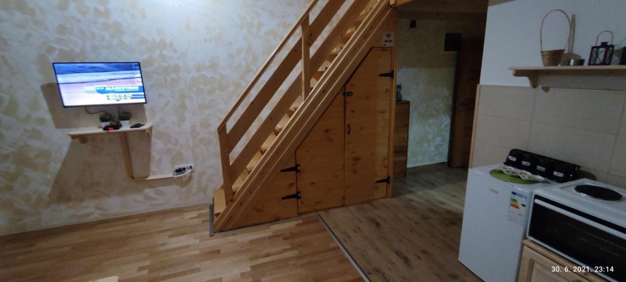 קולאסין Apartmani Vuk 1 מראה חיצוני תמונה