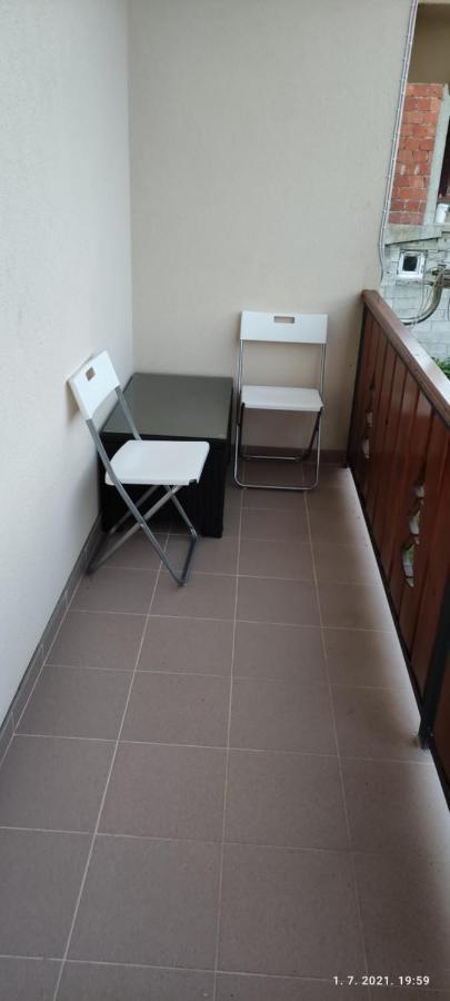 קולאסין Apartmani Vuk 1 מראה חיצוני תמונה